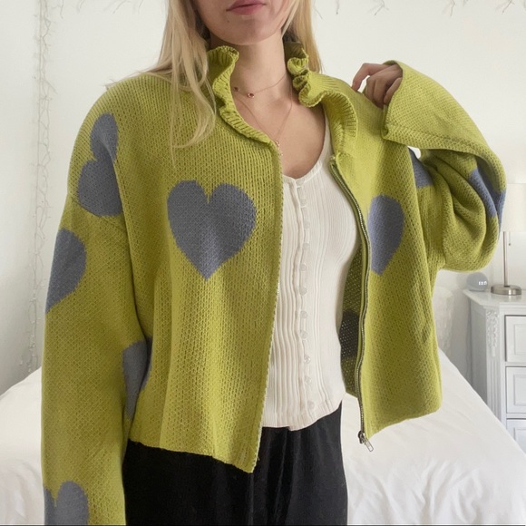 Heart sweater. Thrifted and never worn. - Picture 2 of 6
